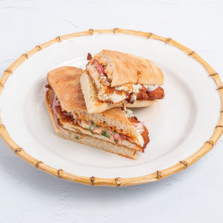 Delicious Chicken Sandwiches: A Must-Try!